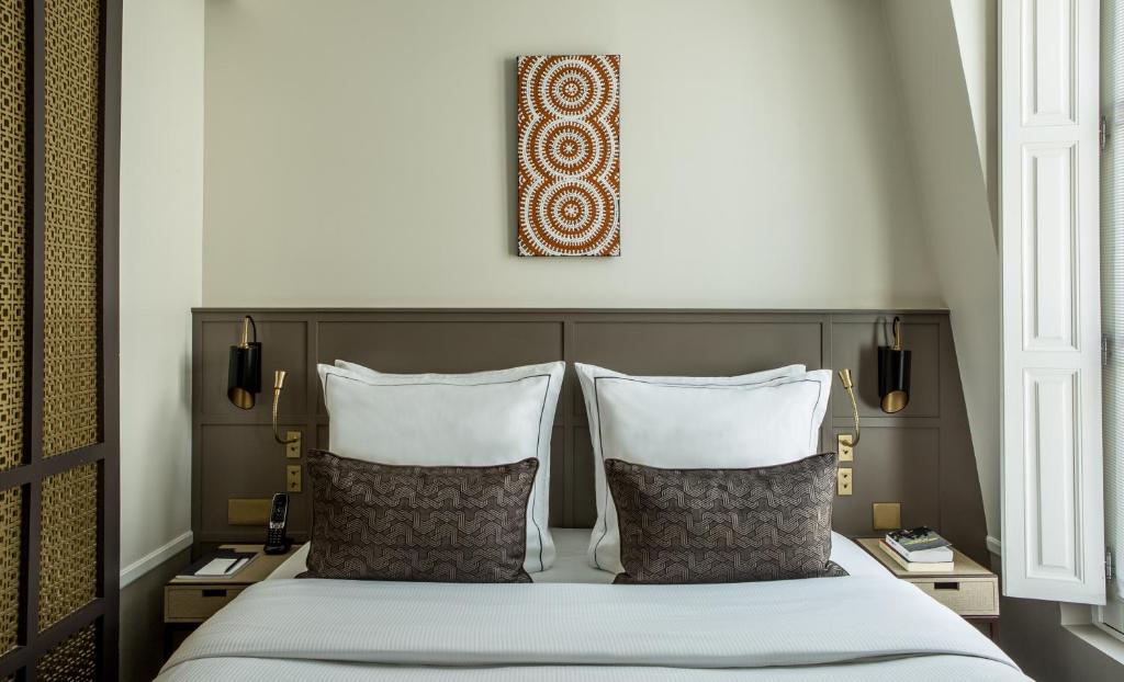 Hôtel La Tamise – Esprit de France - Booking
