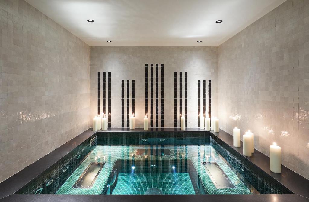 Grand Hôtel du Palais Royal - Booking