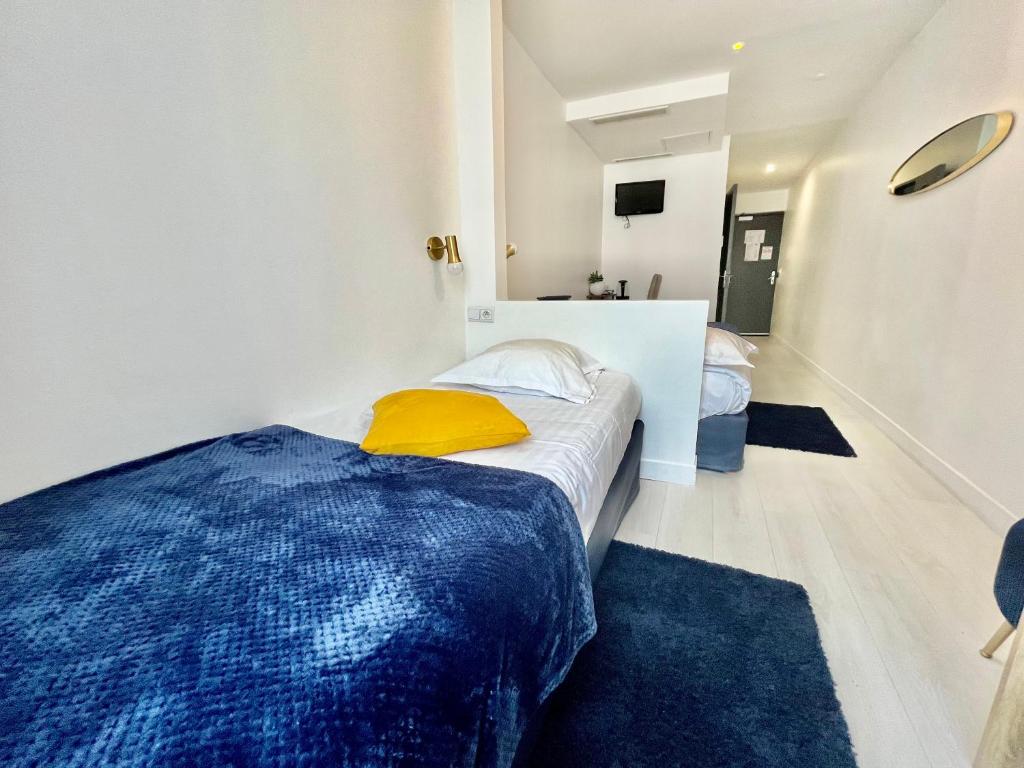 Hôtel L'Oasis Montparnasse