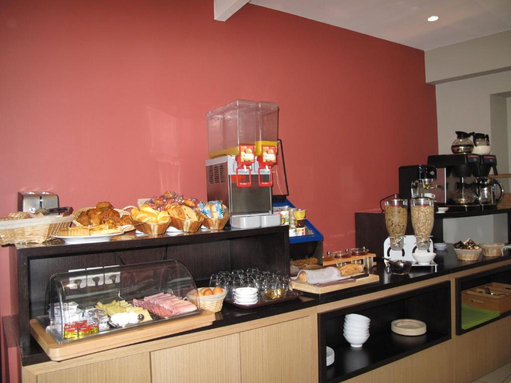 Source Hotel