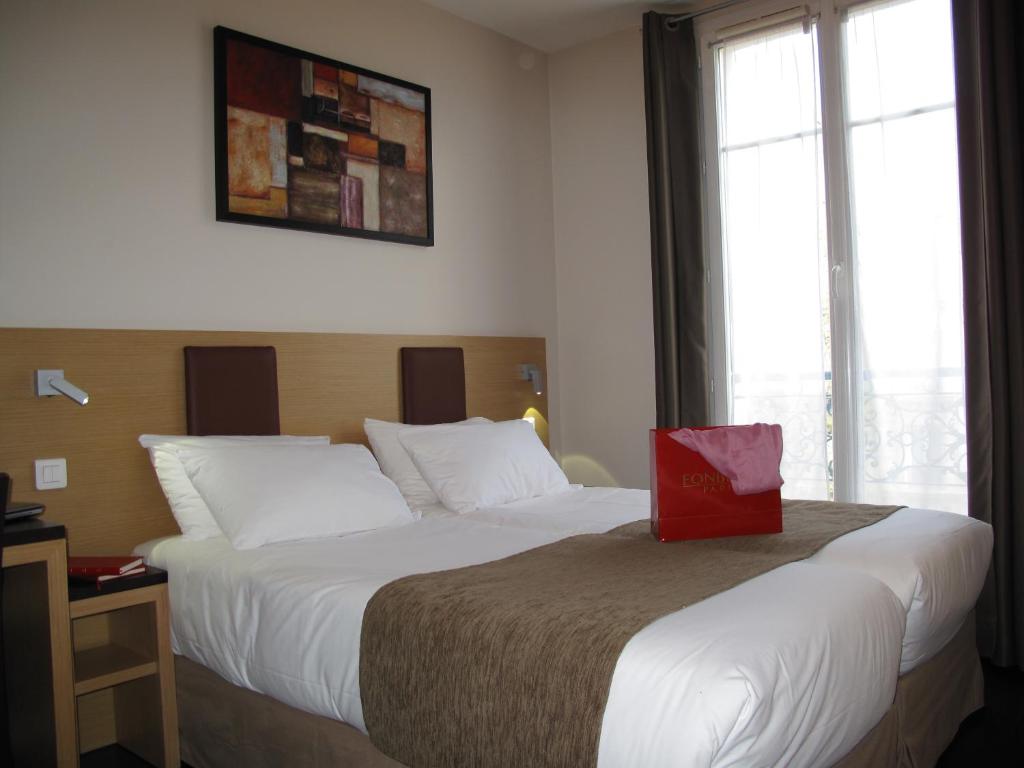 Source Hotel