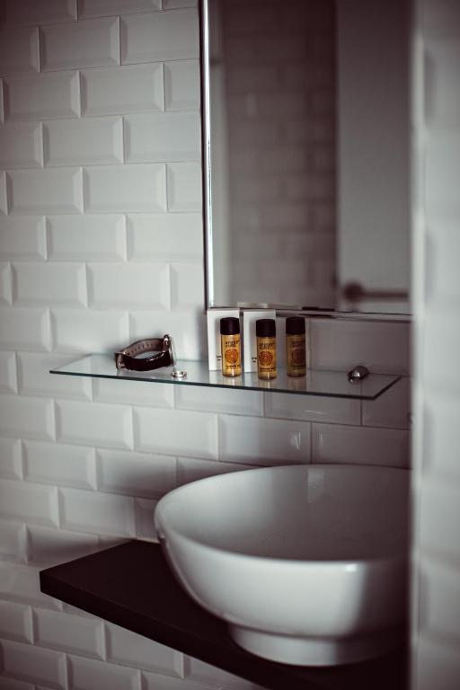 Hôtel Monsieur Helder - Booking