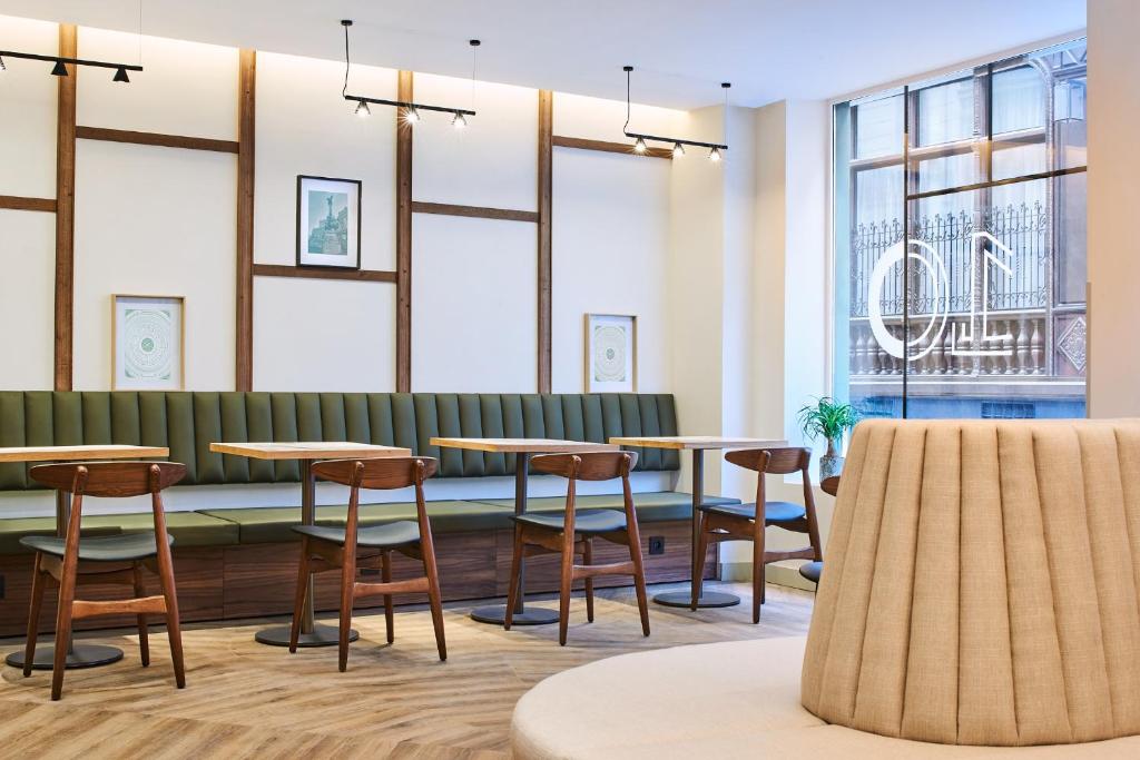 Hôtel 10 Opéra by HappyCulture - Booking