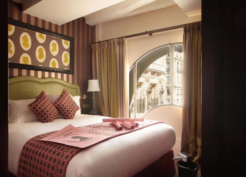 Maison Favart - Booking