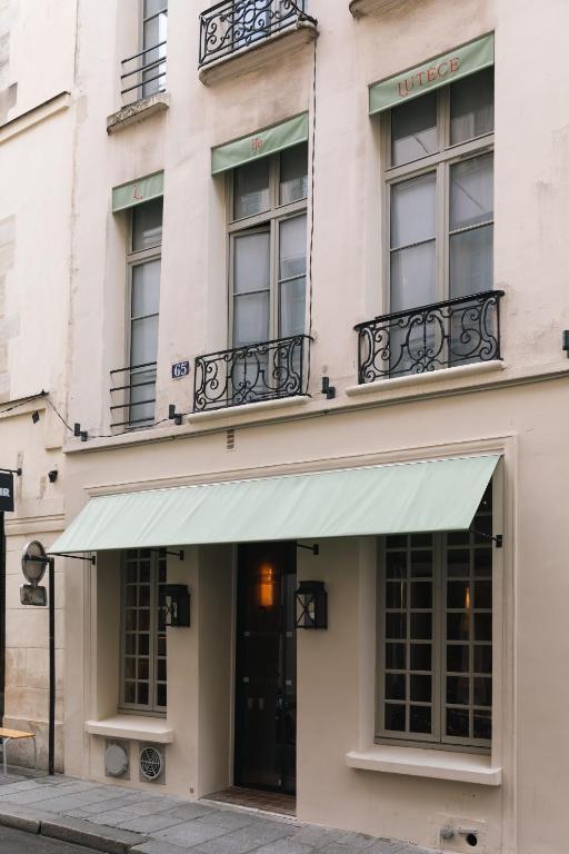 Hôtel L de Lutèce - Booking