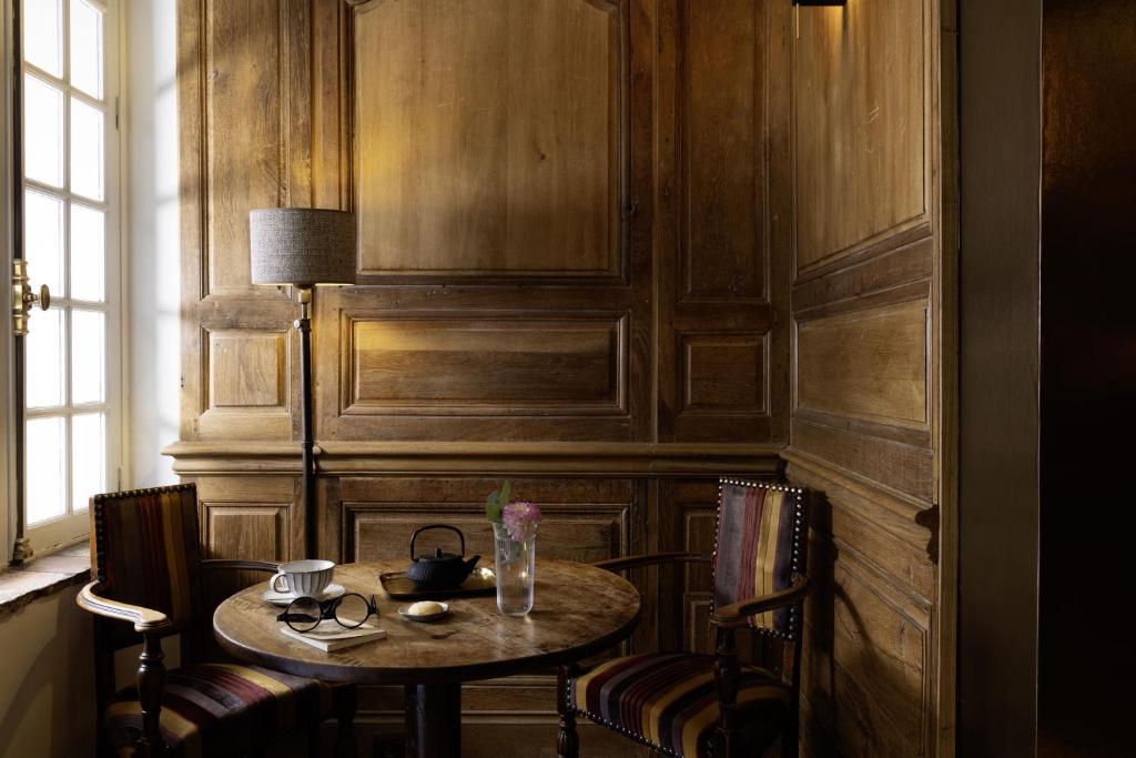 Hôtel L de Lutèce - Booking