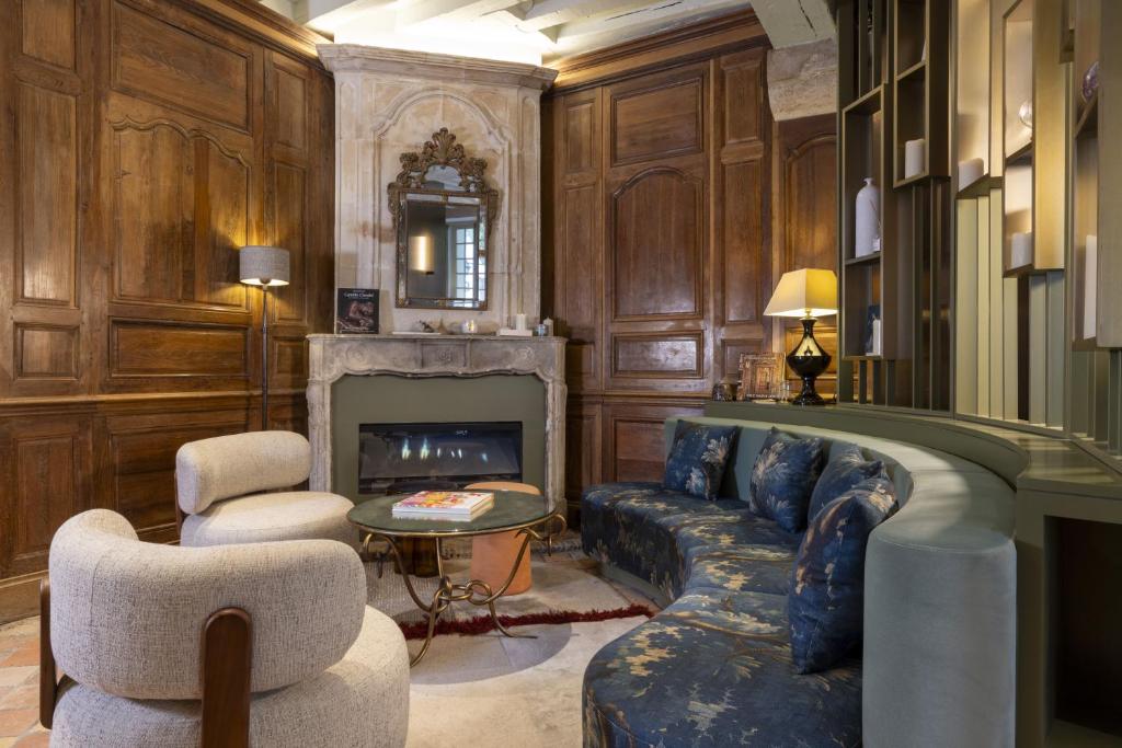 Hôtel L de Lutèce - Booking