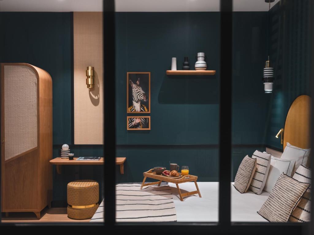 Dandy Hotel & Kitchen - Booking