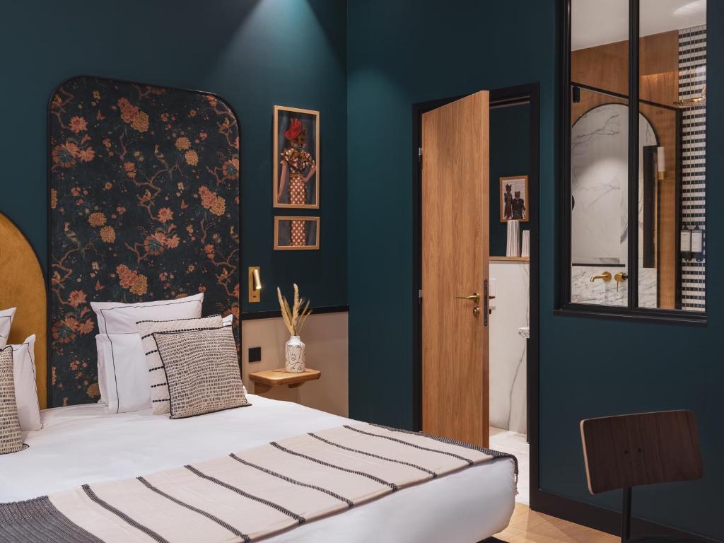 Dandy Hotel & Kitchen - Booking