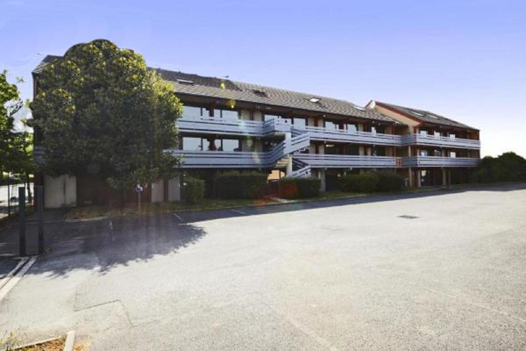 Comfort Hotel Paris Orly - Booking