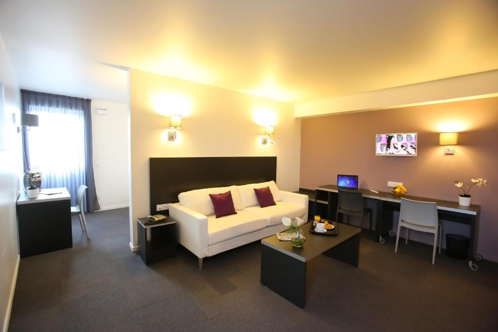 All Suites Appart Hotel Orly Rungis - Booking