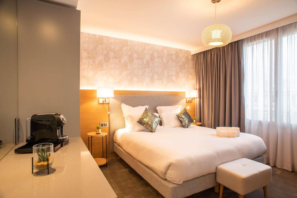 Brit Hotel Paris Orly Rungis - Booking