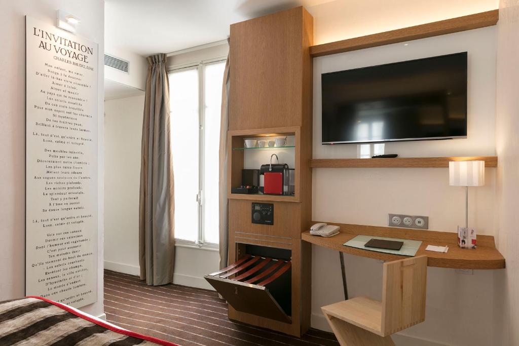 Select hotel