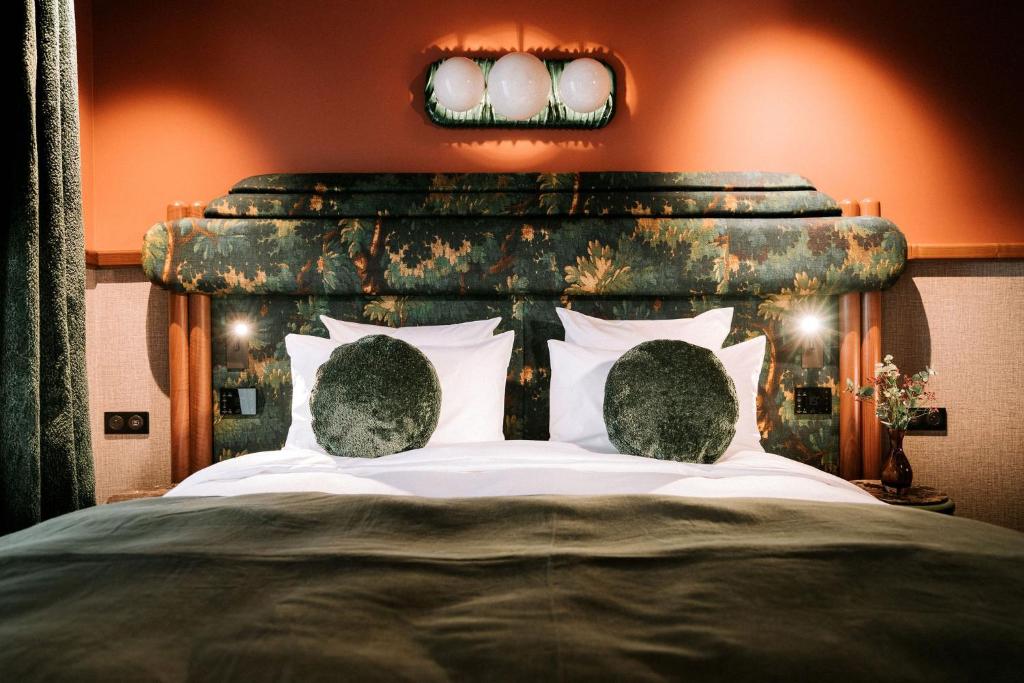 1.75 Paris La Trève