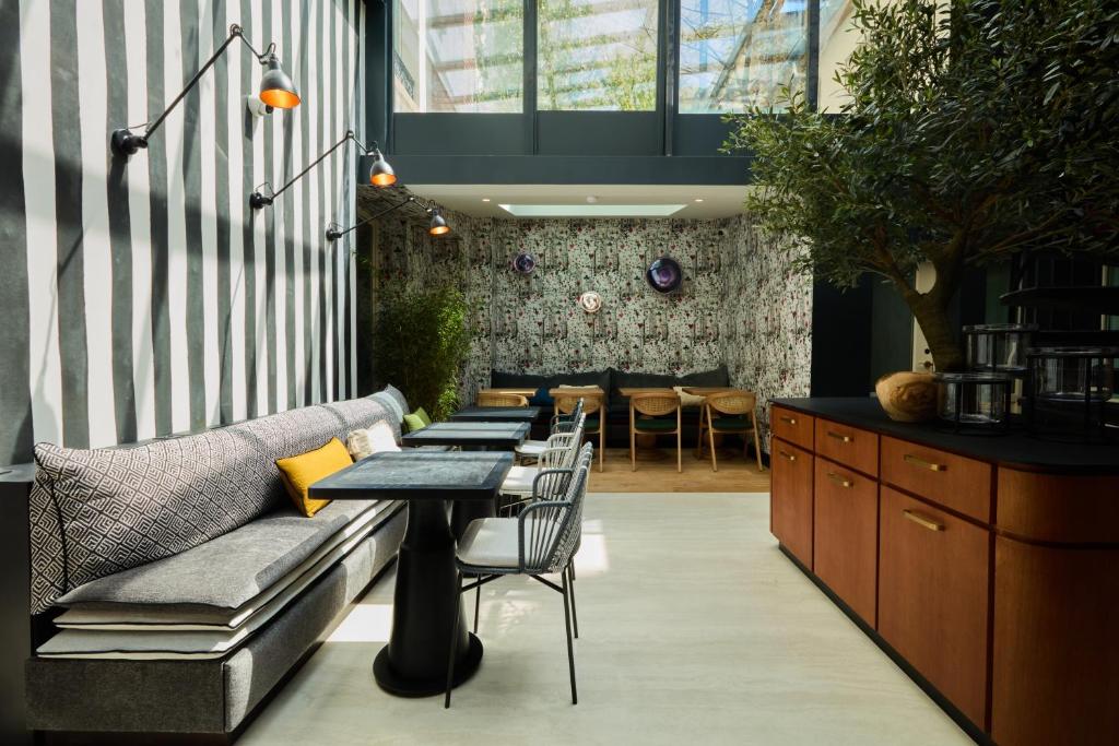 Hôtel Hiro - Booking