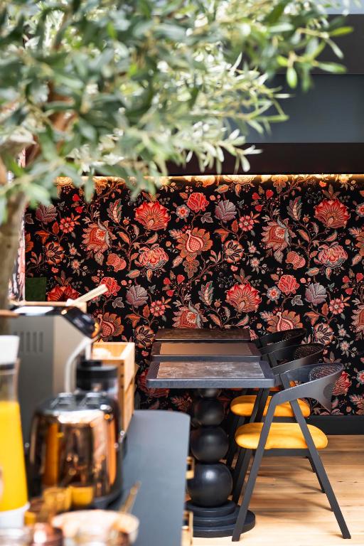 Hôtel Hiro - Booking