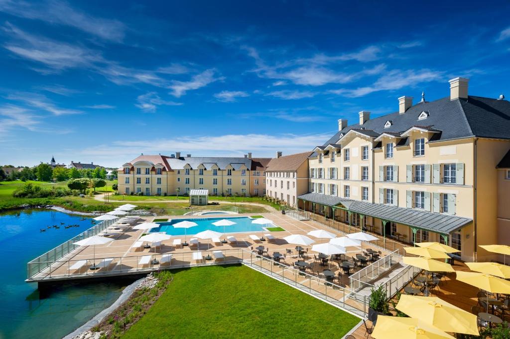 Staycity Aparthotels near Disneyland Paris