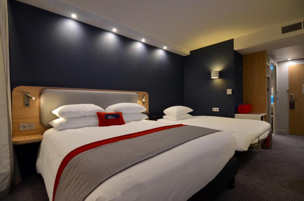 Holiday Inn Express - Paris - CDG Airport, an IHG Hotel