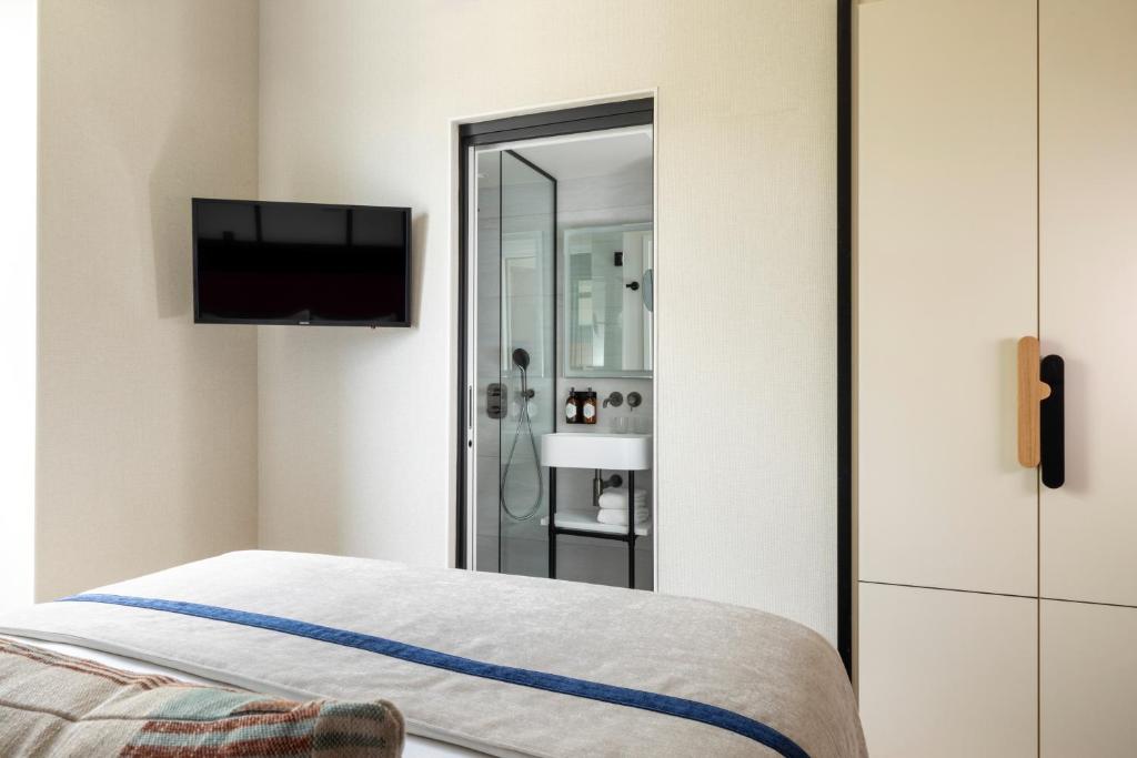 Hôtel Raspail Montparnasse