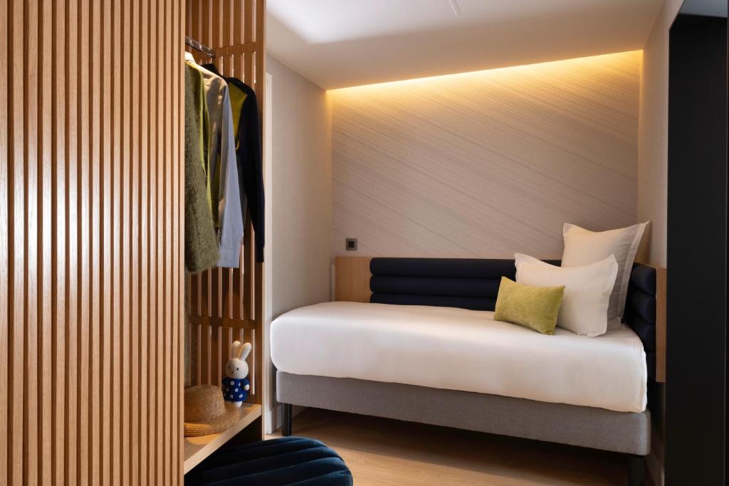 Hôtel Raspail Montparnasse