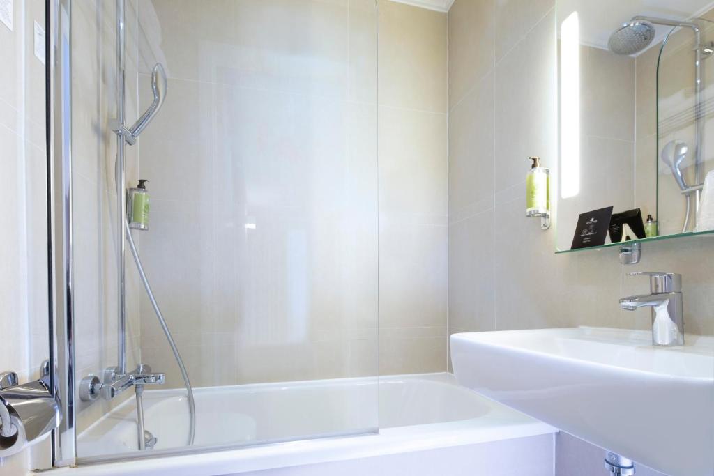 Hôtel Plaza Étoile