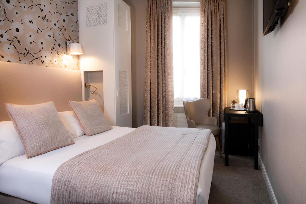 Hôtel Plaza Étoile