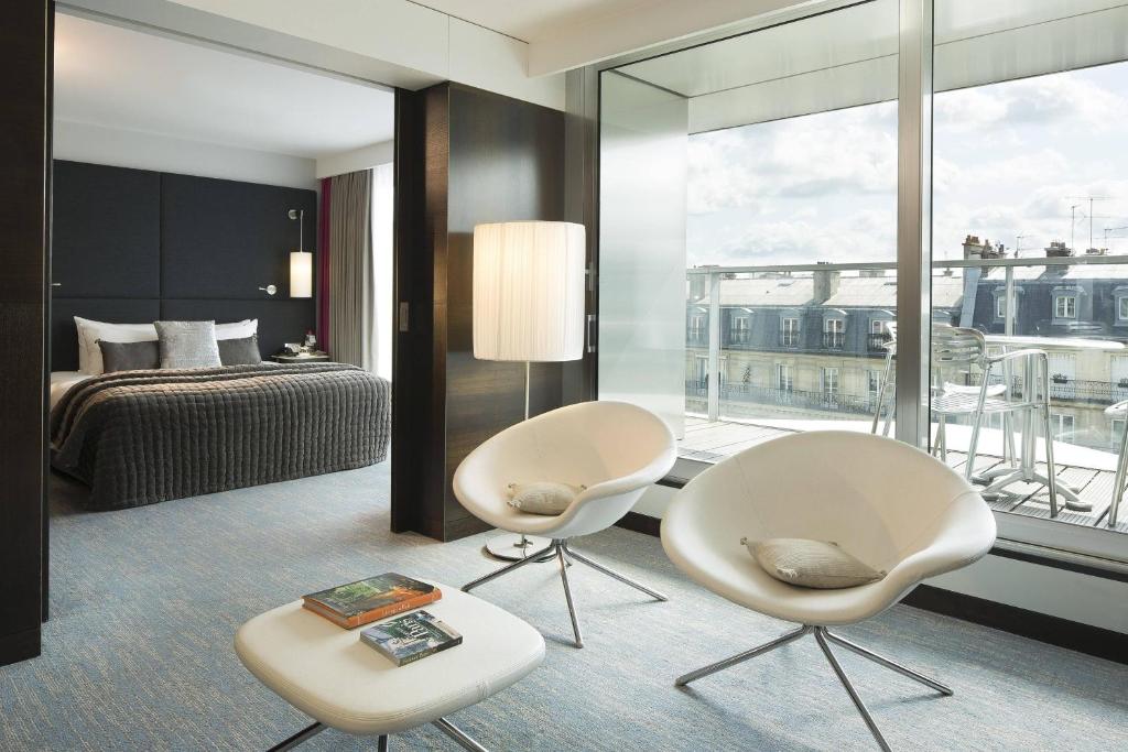 Hôtel Renaissance Paris Arc de Triomphe