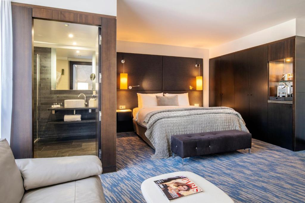 Hôtel Renaissance Paris Arc de Triomphe