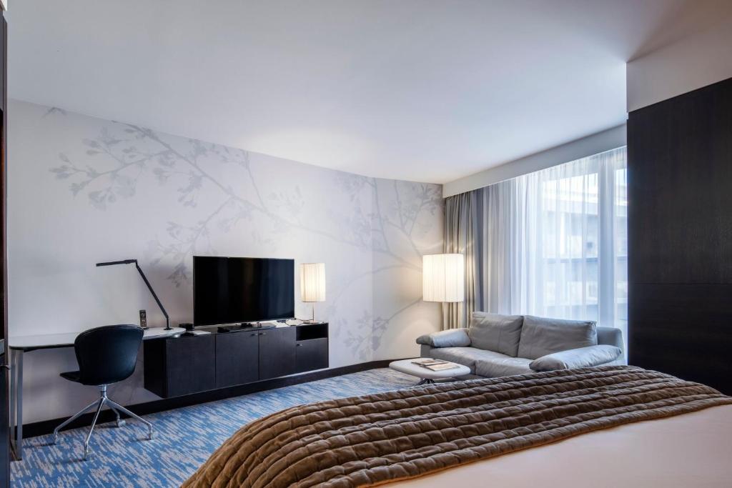 Hôtel Renaissance Paris Arc de Triomphe