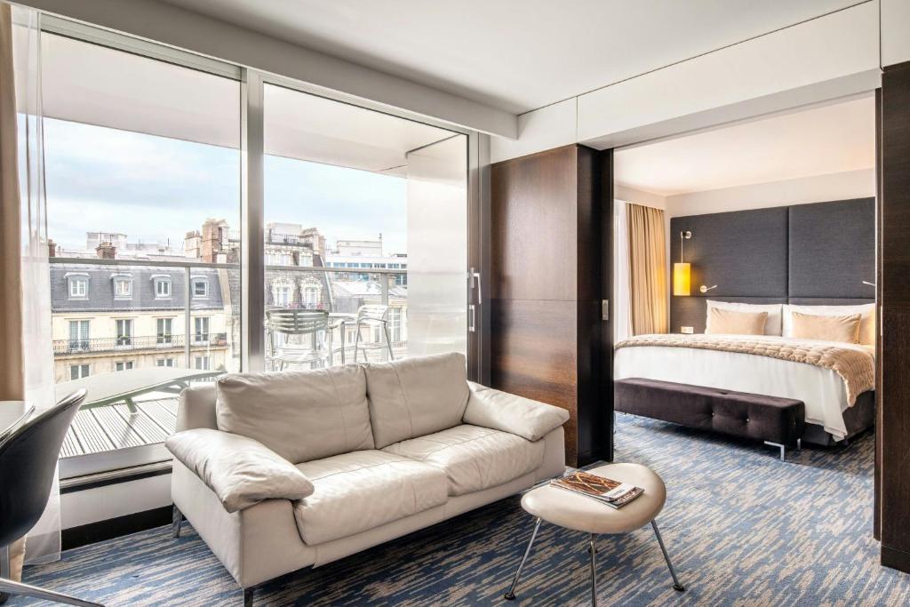 Hôtel Renaissance Paris Arc de Triomphe
