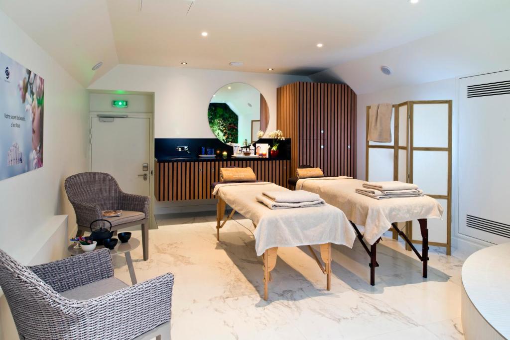 Hôtel Saint-Pétersbourg Opéra & Spa