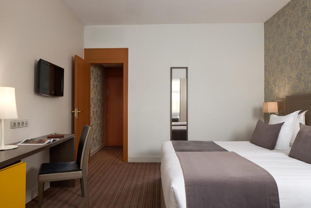 Timhotel Opera Blanche Fontaine