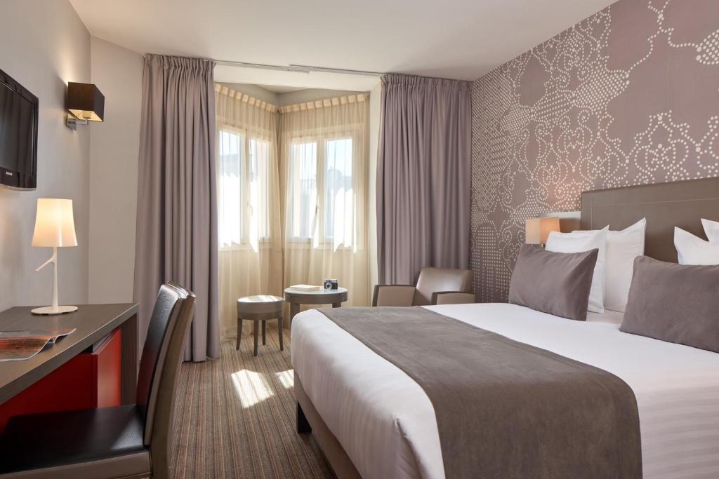 Timhotel Opera Blanche Fontaine