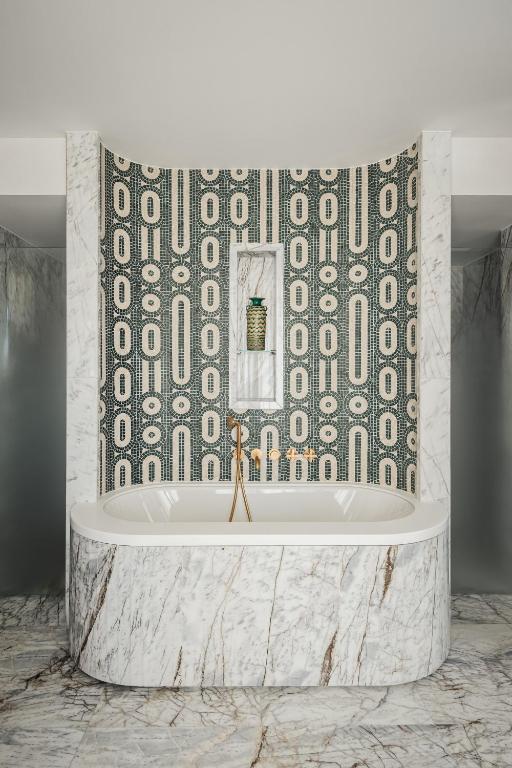 Hôtel De Sers Champs Élysées Paris