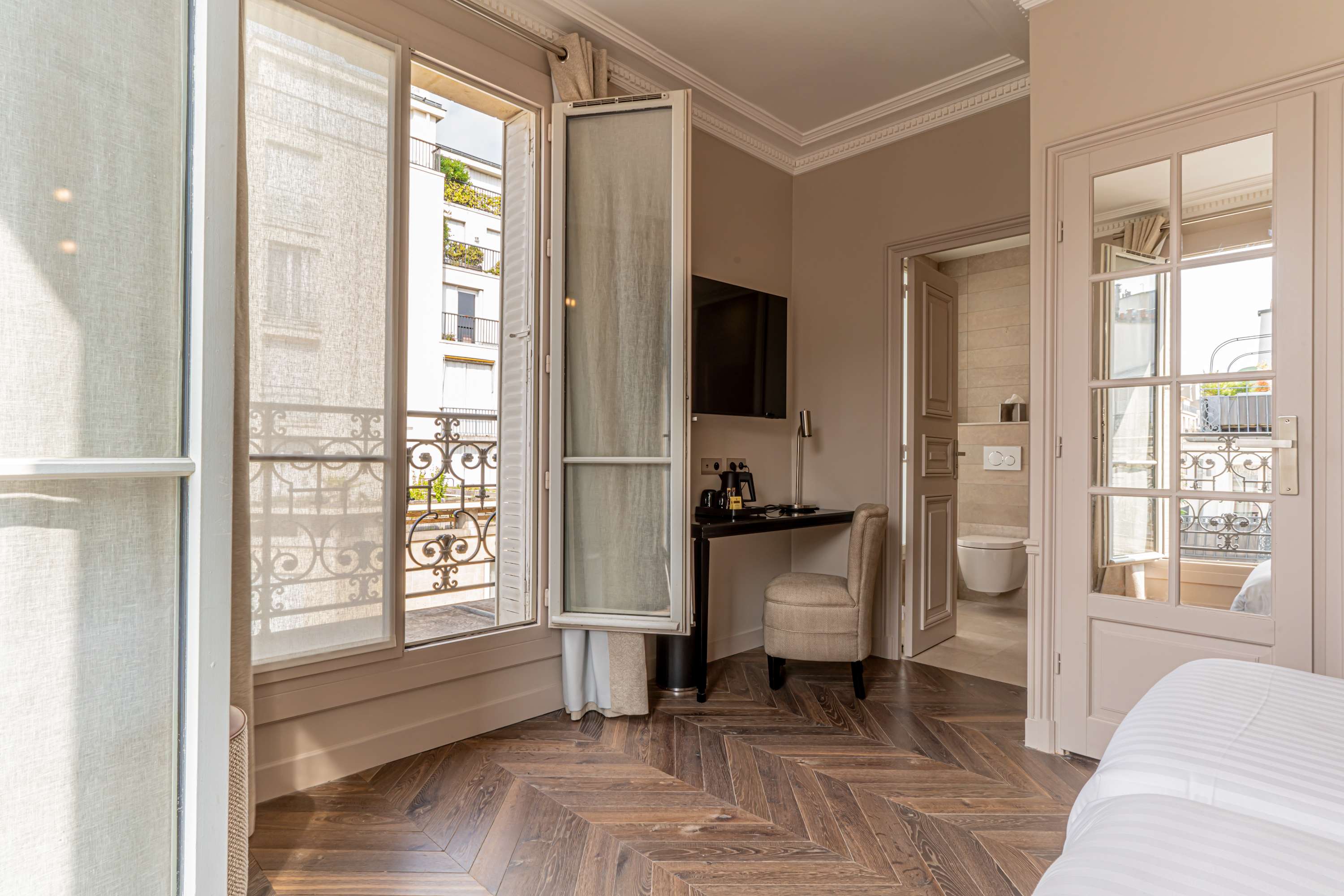 Hôtel Saint-Louis – Jardin du Luxembourg