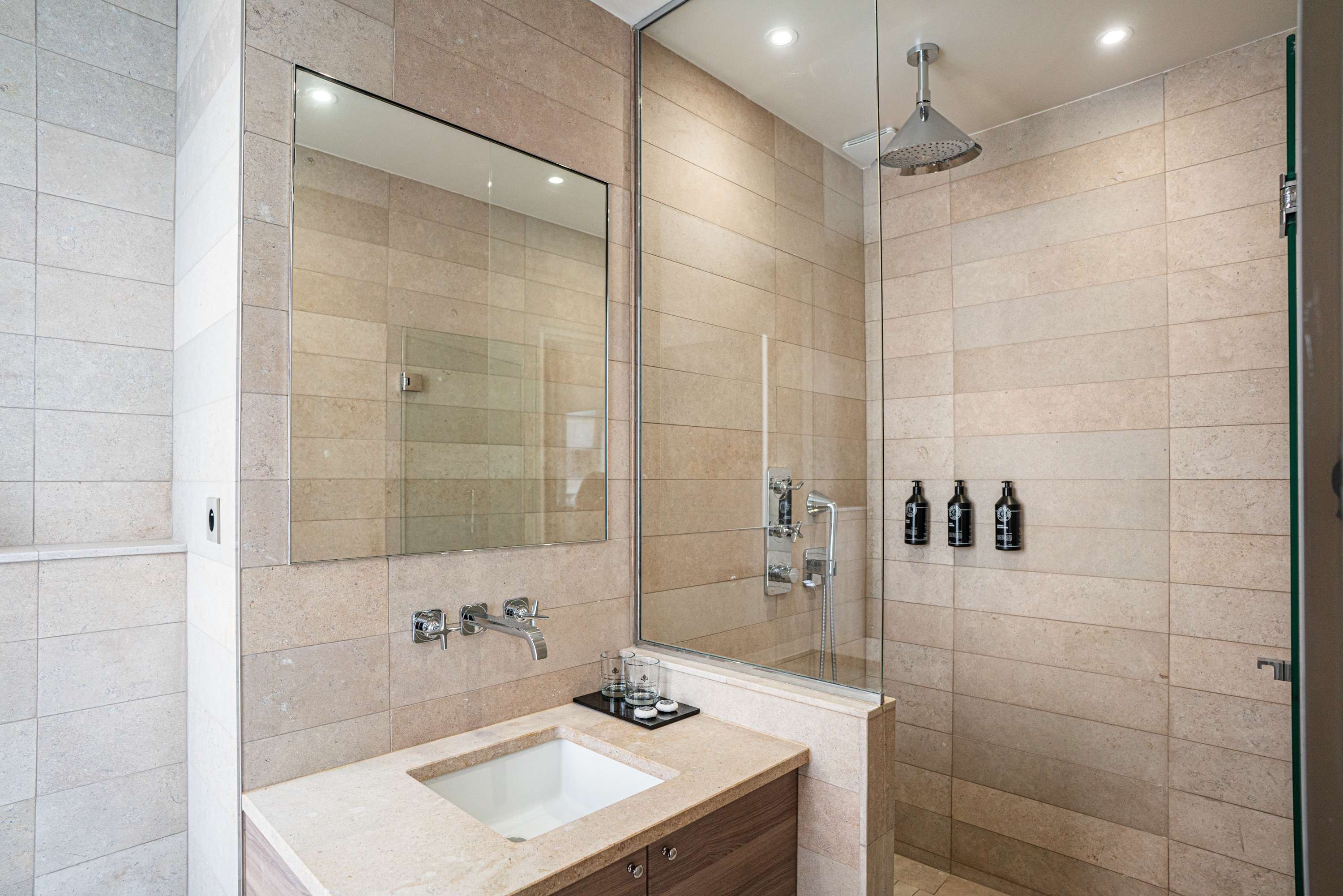 Hôtel Saint-Louis – Jardin du Luxembourg