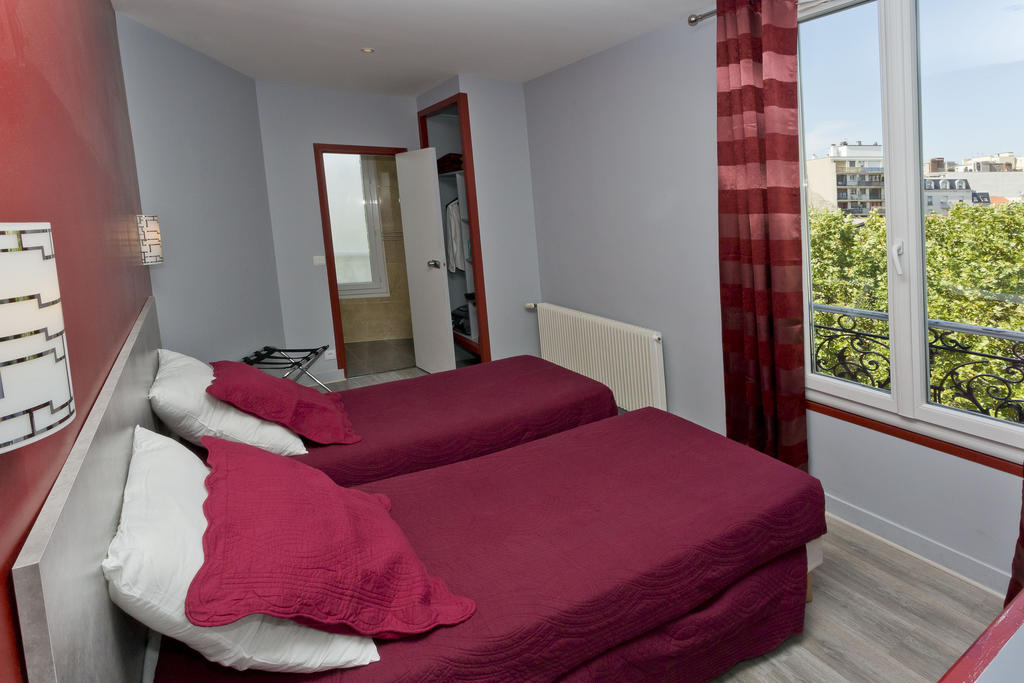 Hipotel Paris Belgrand sur Hôtel à Paris