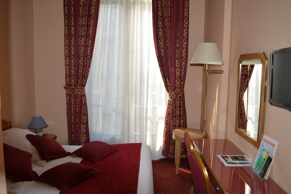 Hôtel Royal Elysées