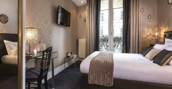 Photo de Hôtel Claridge Paris