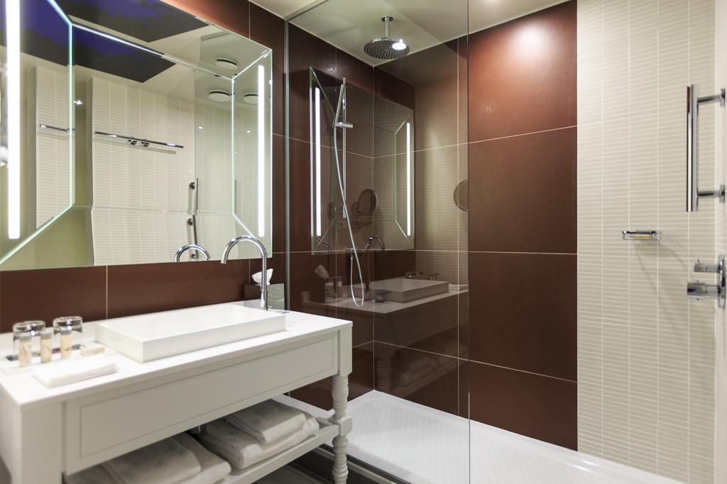 Hôtel Renaissance Paris Hippodrome de Saint-Cloud