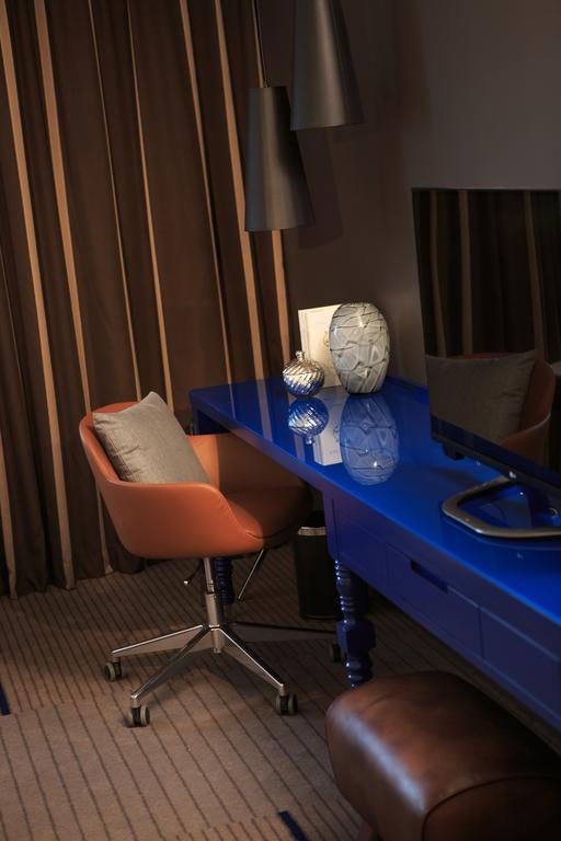 Hôtel Renaissance Paris Hippodrome de Saint-Cloud