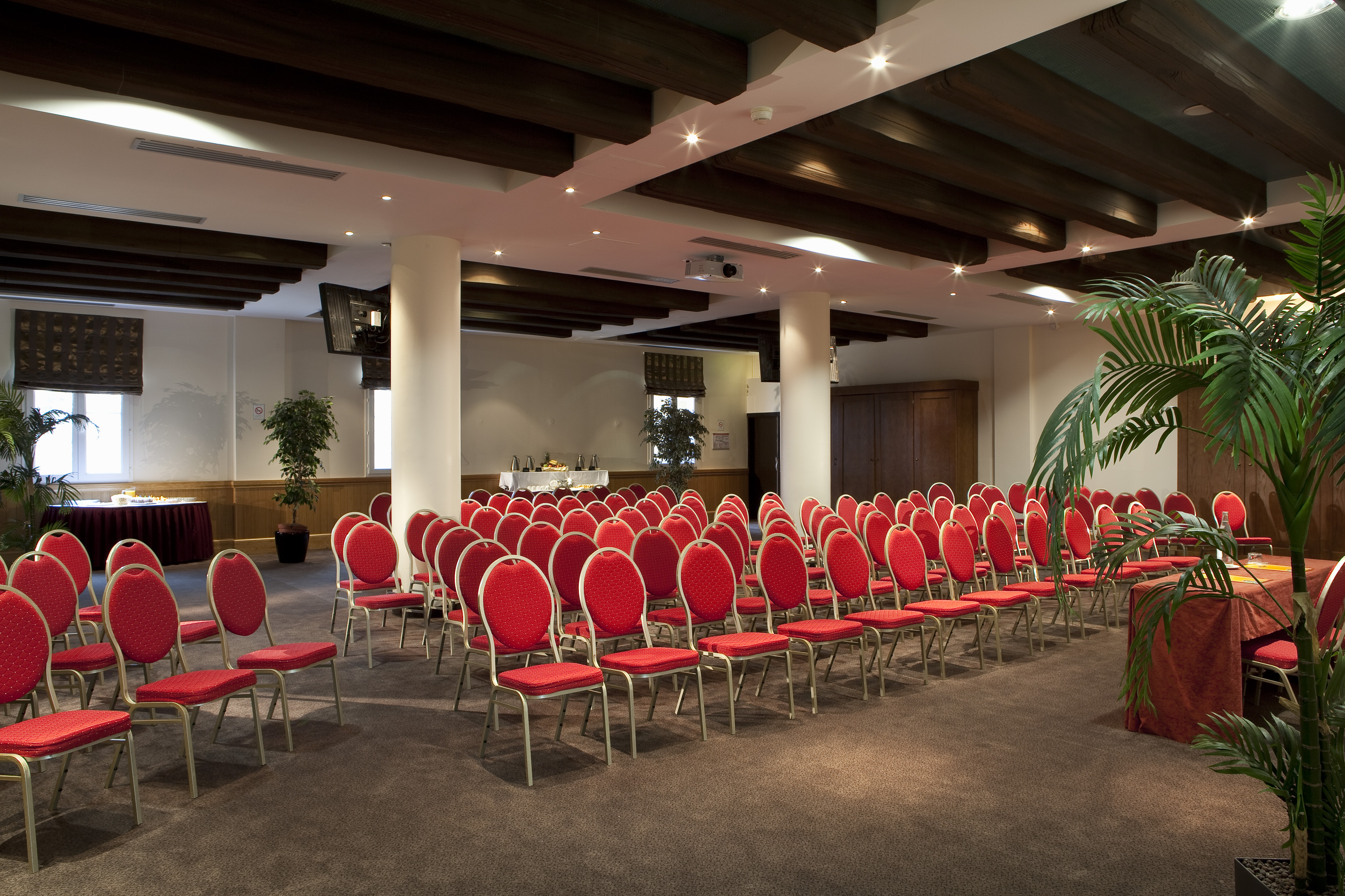 Explorers Hotel at Disneyland® Paris