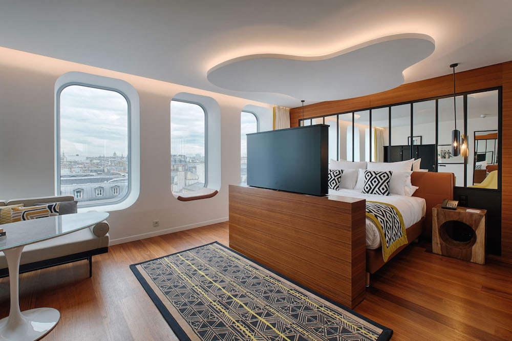 Renaissance Paris Republique Hotel