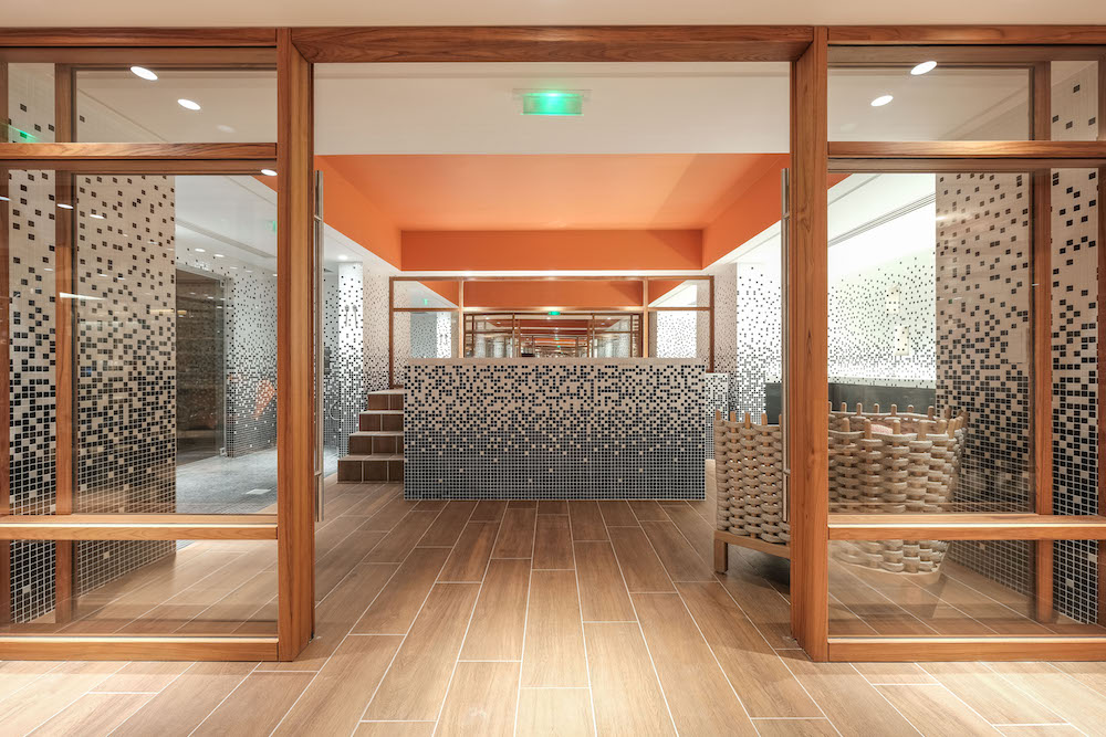 Renaissance Paris Republique Hotel