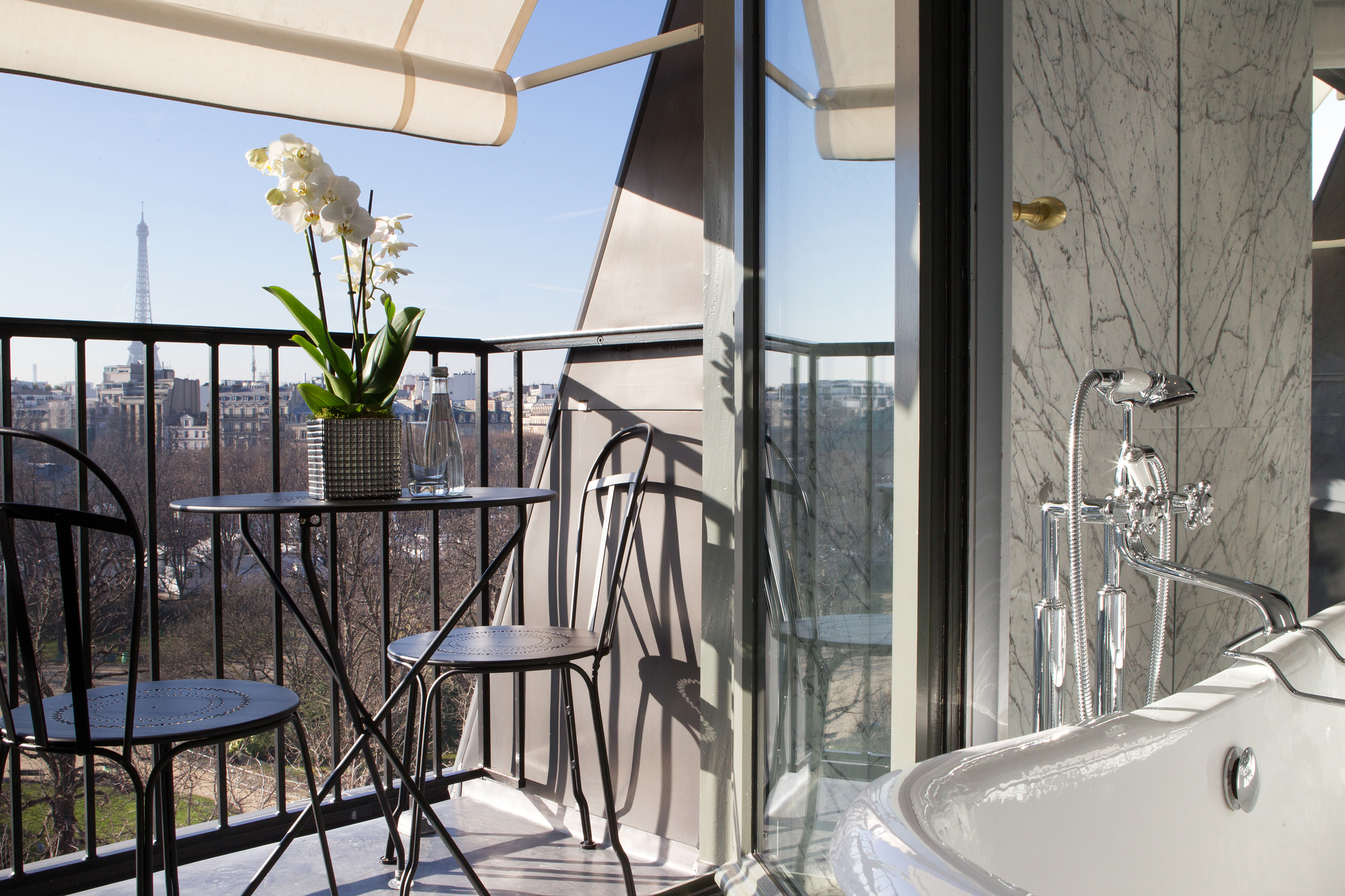 La Reserve Paris Hotel Bathroom With View