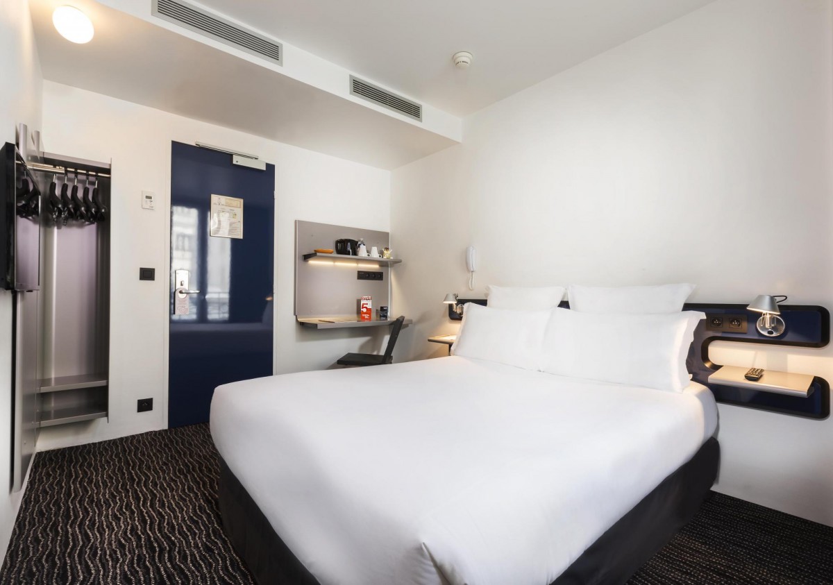 Libertel Canal Saint Martin