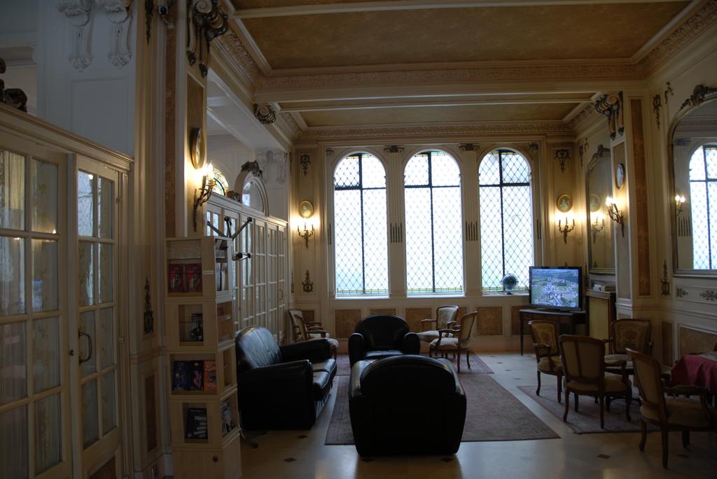 Hôtel Bellevue et du Chariot d'Or sur Hôtel à Paris Hôtel Bellevue et du Chariot d'Or sur Hôtel à Paris