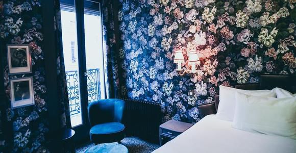 La Mondaine