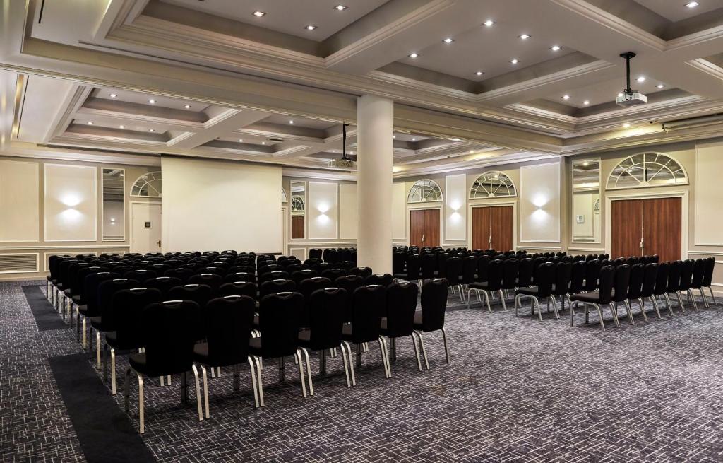 Crowne Plaza Paris - Republique - Booking