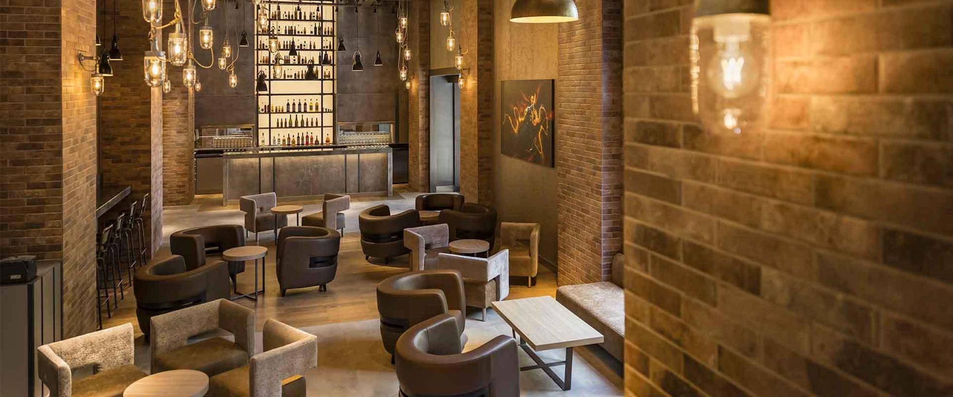 Disney's Hotel New York® - The Art of Marvel